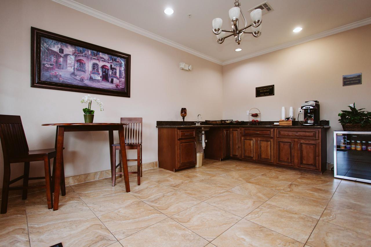 Palace Inn Copperfield Сайпръс Екстериор снимка